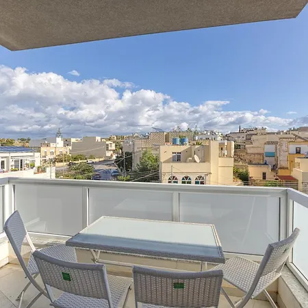 Apartament Cosy, Comfy 2br In Central By 360 Estates Marsaxlokk