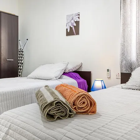 Cosy, Comfy 2br In Central By 360 Estates